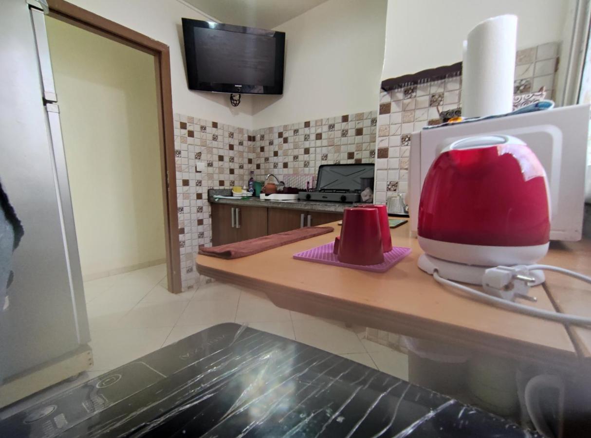 Beautiful Ground-Floor Apartment With Portable Air Conditioning, Parking, And Free Wi-Fi Casablanca Exteriör bild