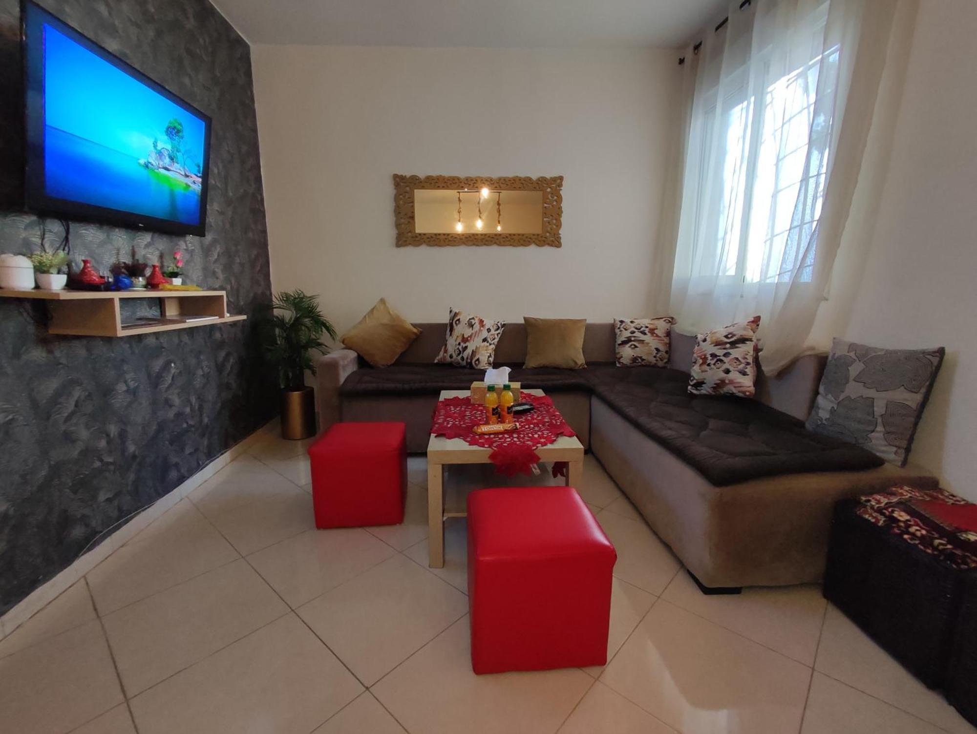 Beautiful Ground-Floor Apartment With Portable Air Conditioning, Parking, And Free Wi-Fi Casablanca Exteriör bild